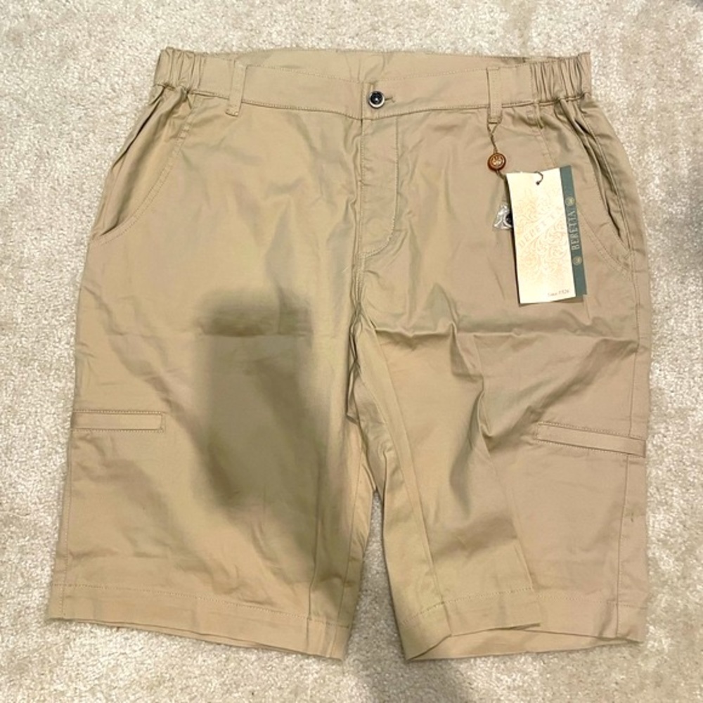 New Beretta Men’s Khaki shorts XxL & XL Sports Safari Bermudas